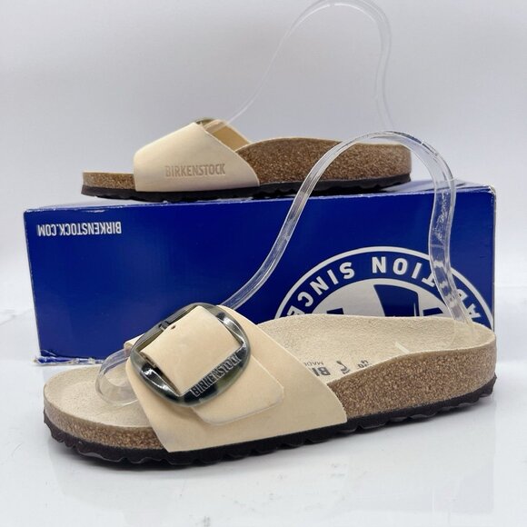 Birkenstock Cream Sandals with Gold Buckle - Picture 5 of 16